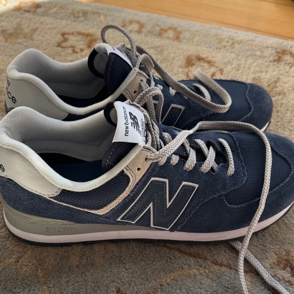New Balance Unisex Navy and White Retro classic 574 Sneakers - Picture 12 of 16
